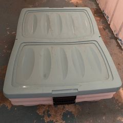 under-bed storage boxes with wheels