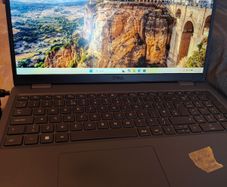 Dell Latitude 3540, i5-13th-gen/16gb ram/256gb NVMe/ battery over 7 hours/like new condition