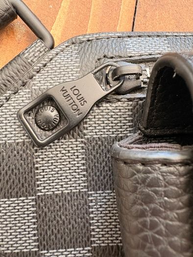 LV Cross Body bag