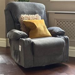 Recliner Brand New.  Massage invc