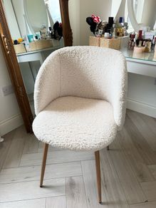 Vanity Chair