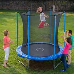 8Ft Trampoline with Enclosure
