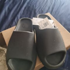 yzy adidas