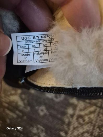 Ugg
