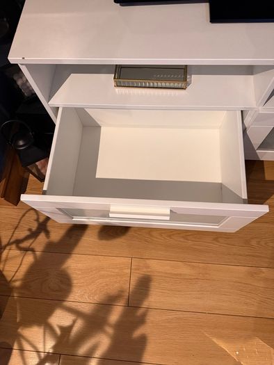 tv chest