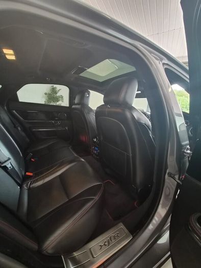 Jaguar XJ 2016