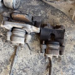 BMW 730 d rear brake callipers