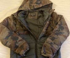 Quiksilver camo jacket -size 12 years old