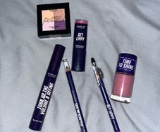 6 Piece Makeup Bundle Brand New