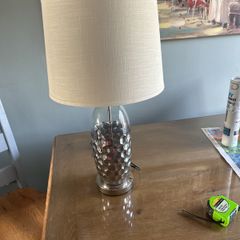 Table lamp