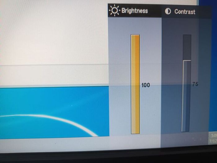 Dell Vostro 430a + Dell Monitor