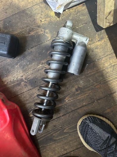 Kx85 back shock