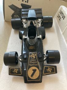 Lotus JPS Formula One Ronnie Peterson Scale 1/25