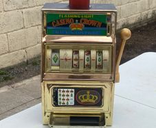Casino slot machine