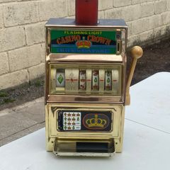 Casino slot machine