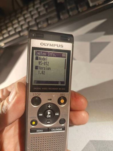 Olympus WS-852