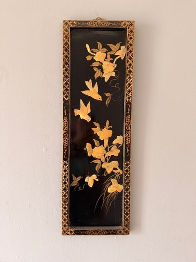 2 Asian inspired wall hangings