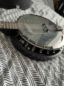 Dean banjo guitar