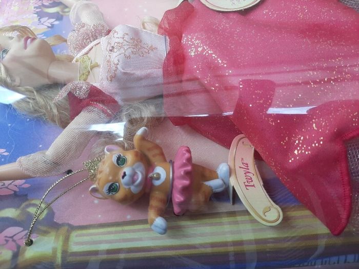 New collectable bundle Barbie Genevieve in box and 2 new DVD