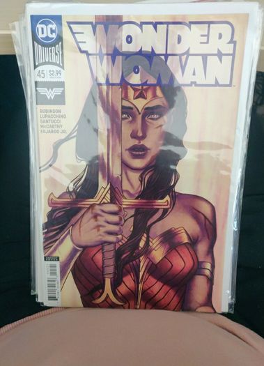 Wonder Woman Frison variants