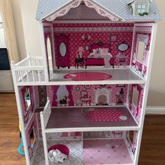 Doll house