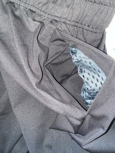 Oakley bottoms Pants size XL brand new