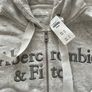 hoodie Abercrombie and Fitch size M 10-12 Brand New Image 4