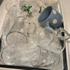 25 Piece Glassware and Mug Set with Collectibles