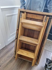 Staighre/attic stairs