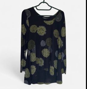Capri Clothing Black and Chartreuse Floral Long Sleeve Tunic