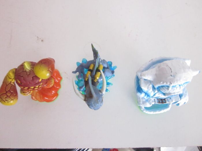 Six Skylanders Spyros Adventure Figures
