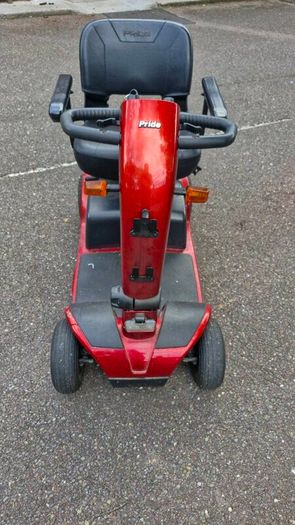 Pride Colt Plus mobility scooter