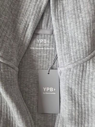 Abrecrombie and fitch hoodie Large Brand new with tags
