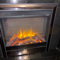 Electric insert fireplace