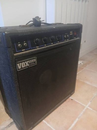 vox venue bass 100