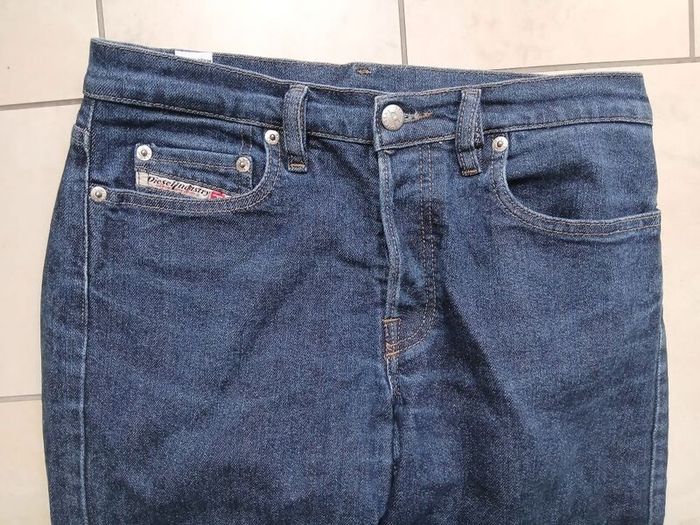 Diesel jeans dark wash