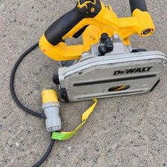 DeWalt DWS520 110V Plunge Track Saw  Genuine DeWalt DWS520 corded plunge saw with 110V site plug