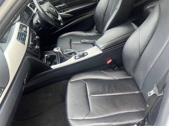 BMW 3-Series 2013