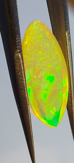 Ethiopian opal 4.19 ct pinfire pattern