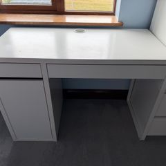 Micke (IKEA) white computer desk
