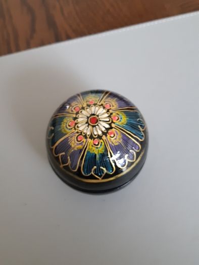 Trinket box