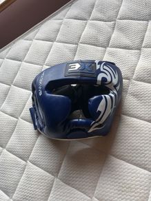Boxing head guard
