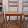 4 chairs Image 3