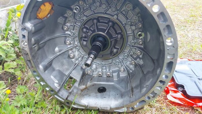 Mercedes-Benz E W212 Automatic gearbox 21227052040