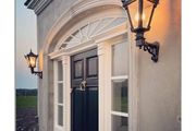 Cast Iron Wall Mounted Light  H194