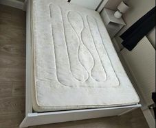 double bed with matress