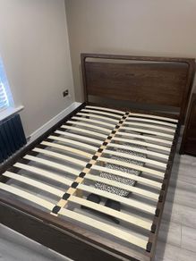 Double bed wooden
