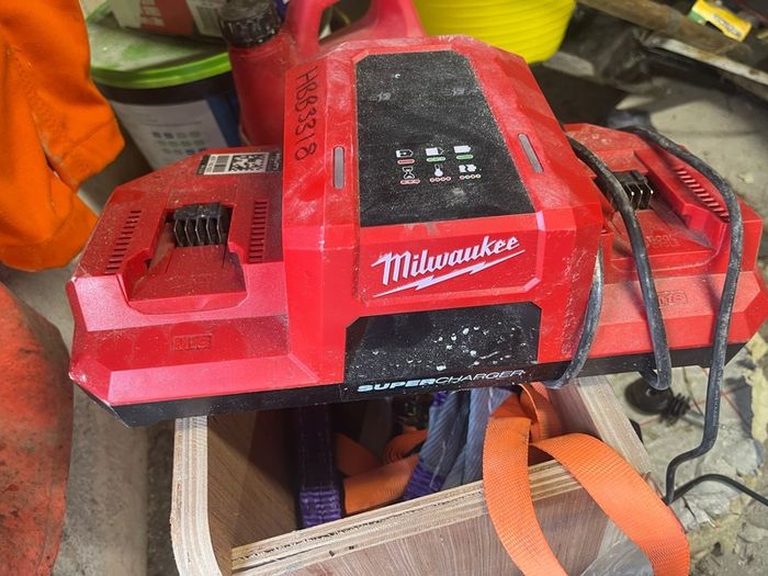 millwaukee m18 supercharger double dock