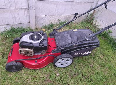 Lawnmower