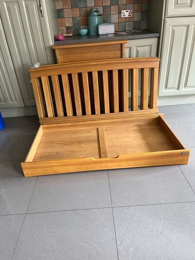cot